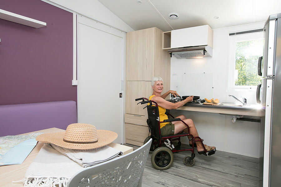 Vacation rental with equipped kitchen for disabled accessibility
