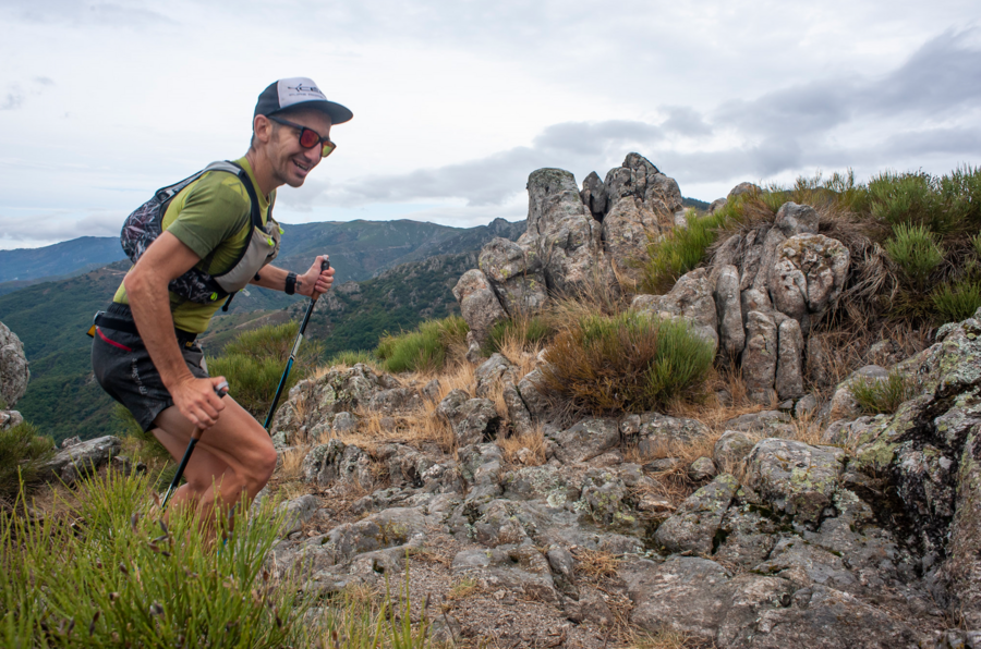 Hiking activities around Sites et Paysages campsites, to recharge in the great outdoors.